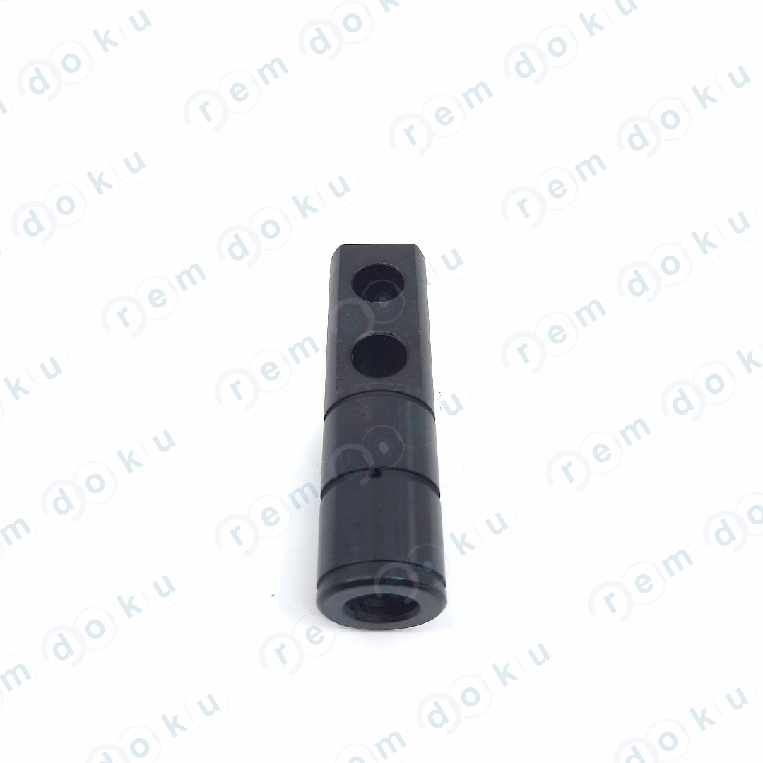 Bolt Short